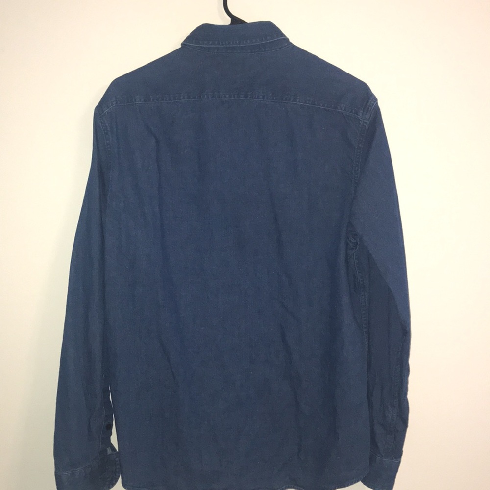 Banana Republic Blue Jean button down, Large - Picture 4 of 6